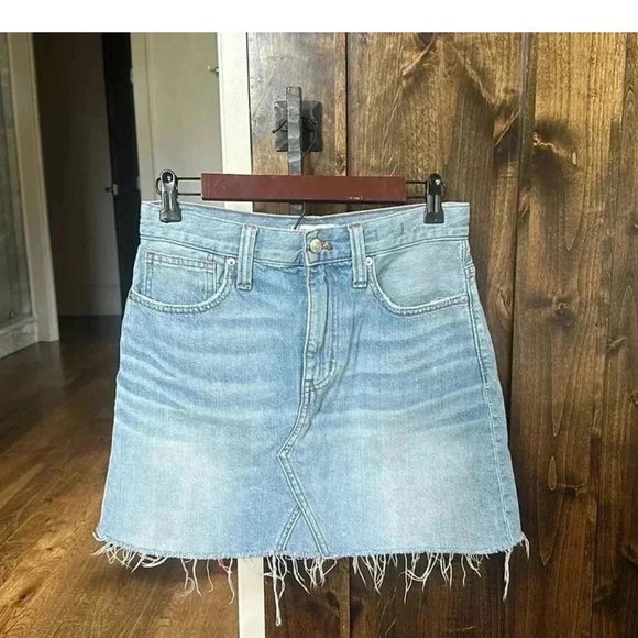 Madewell Womens High Waist Denim A-Line Mini Jean Skirt Size 26 - Picture 2 of 9